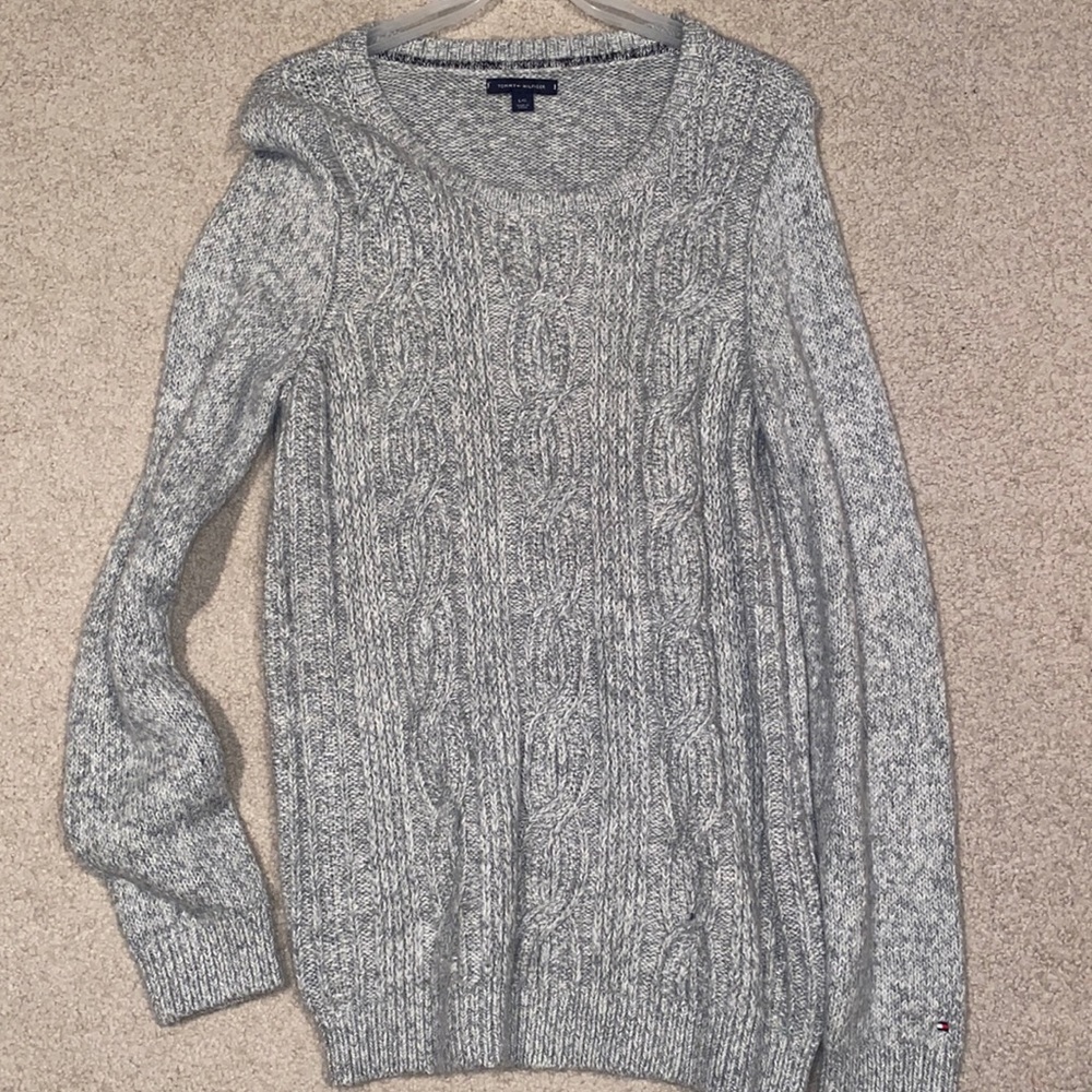 Tommy Hilfiger sweater